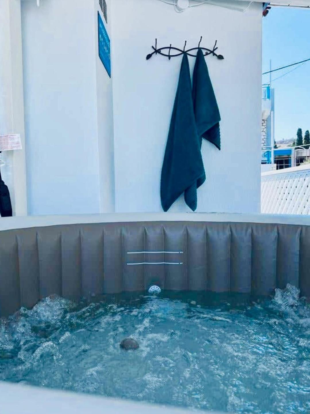 Thalassia Avra Stegna Villa *