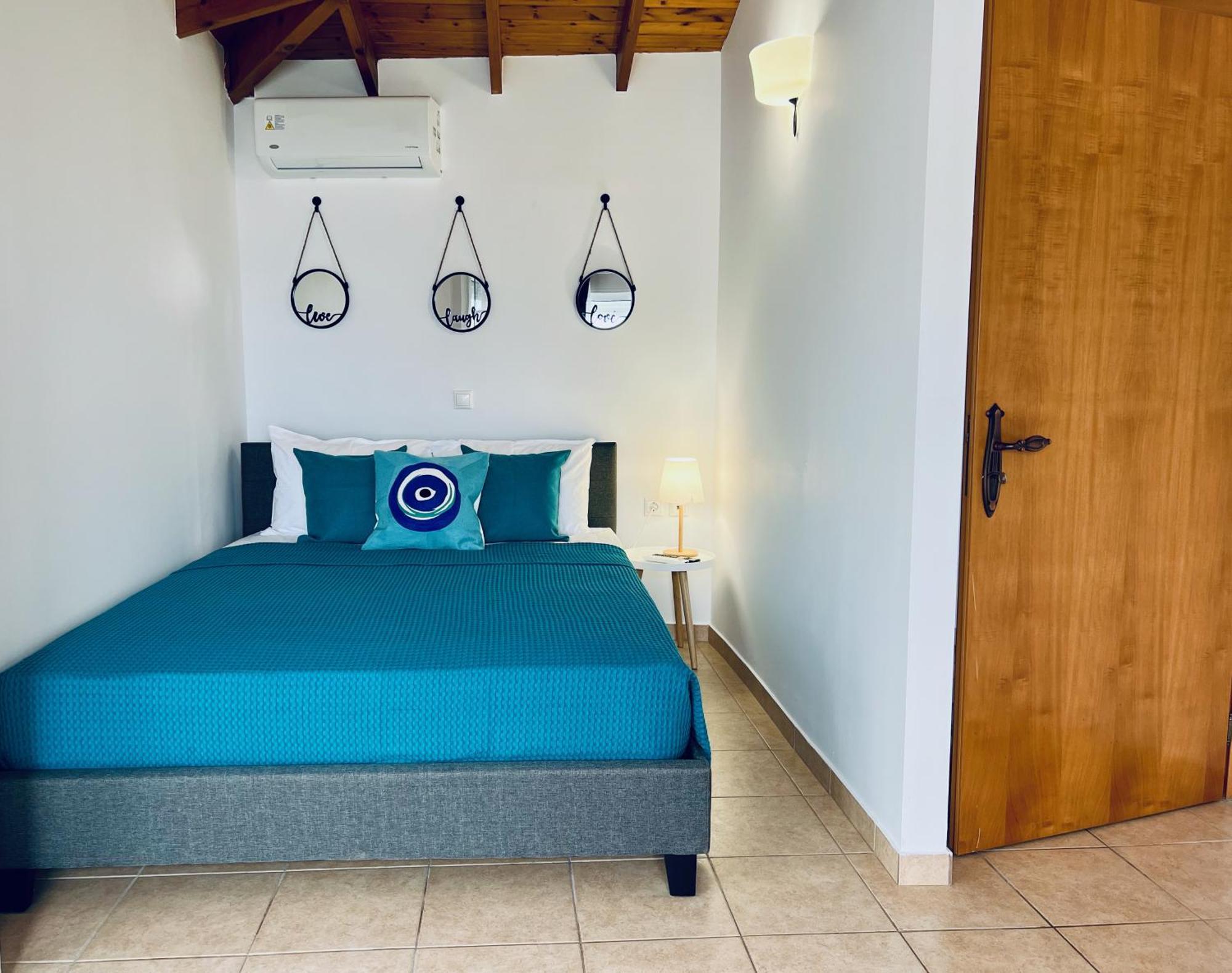 Thalassia Avra Stegna Villa